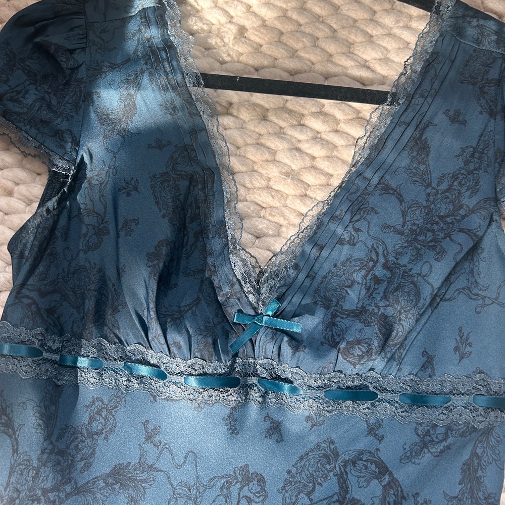 Kimchi Blue Midnight Blue Lace Dress